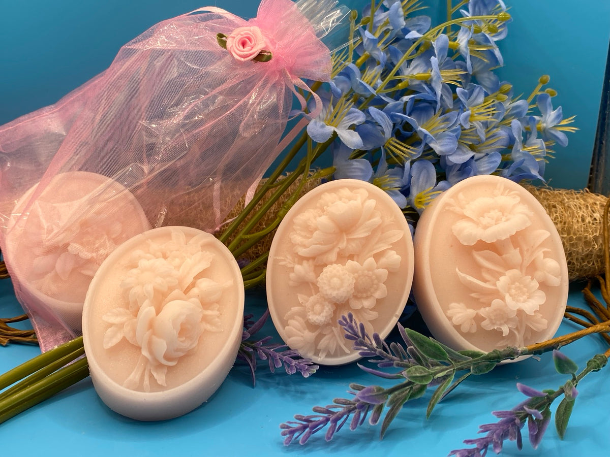 Oval Floral Goat's Milk Soap - Set of 4 Elegant Bars