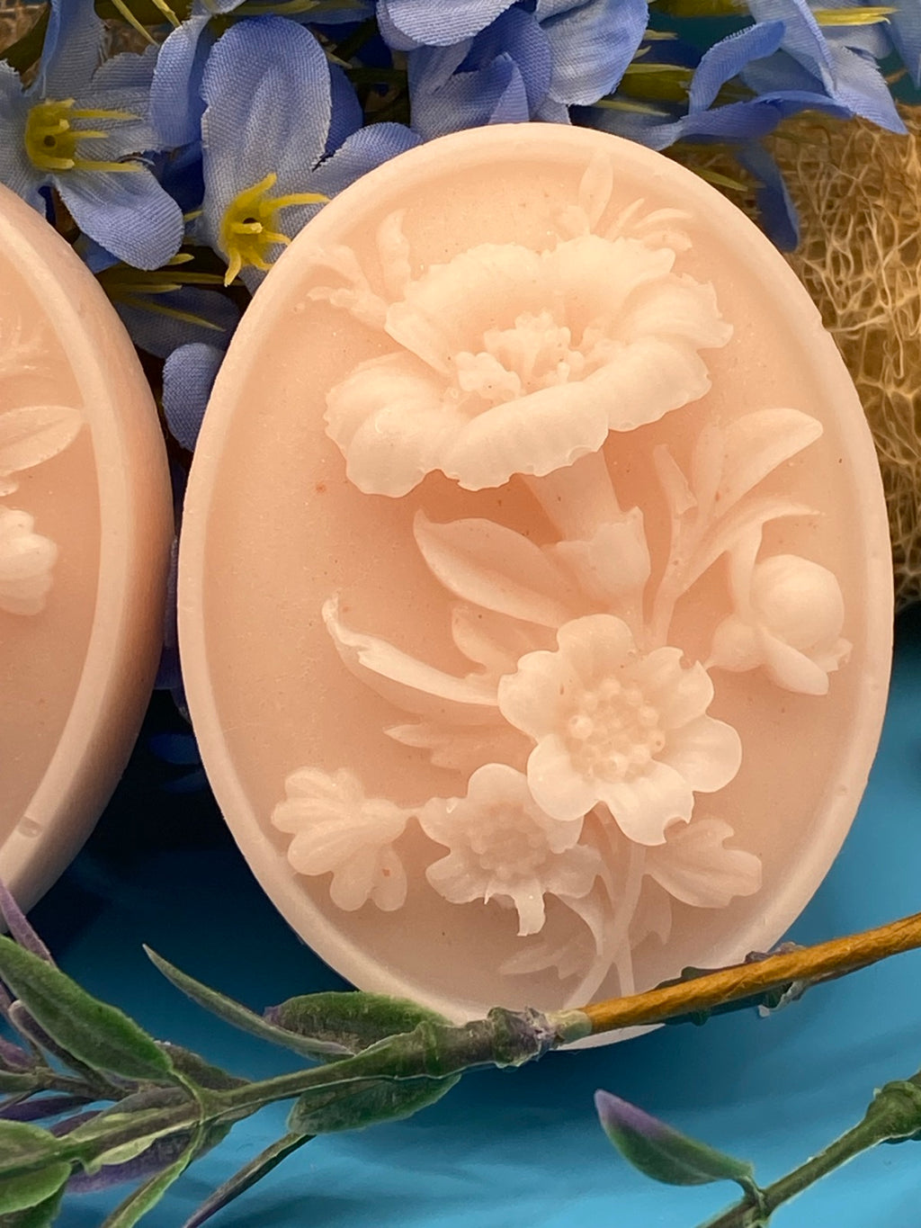 Oval Floral Goat's Milk Soap - Set of 4 Elegant Bars