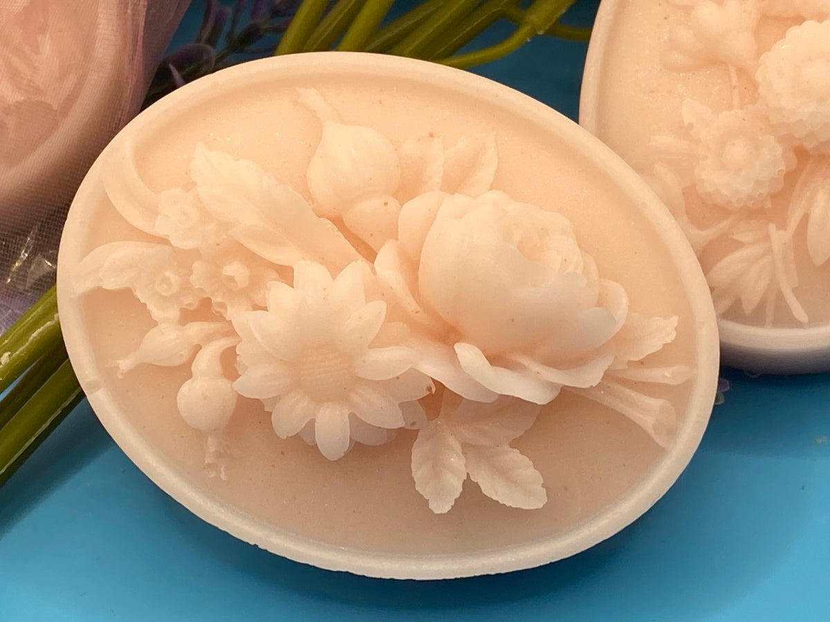 Oval Floral Goat's Milk Soap - Set of 4 Elegant Bars